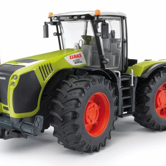 Bruder Claas Xerion 5000/030155
