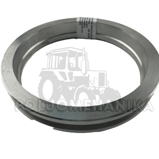 Čaura osovine ramena monobloka